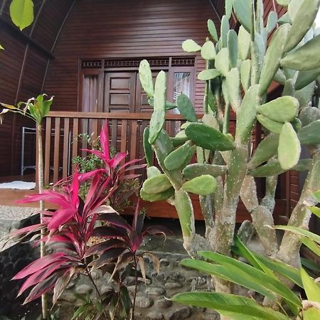Sunsets At Sumbul Hotel Pulukan Exterior foto